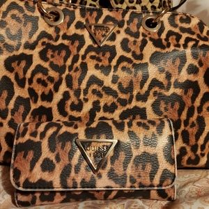 Guess handbag and wallet